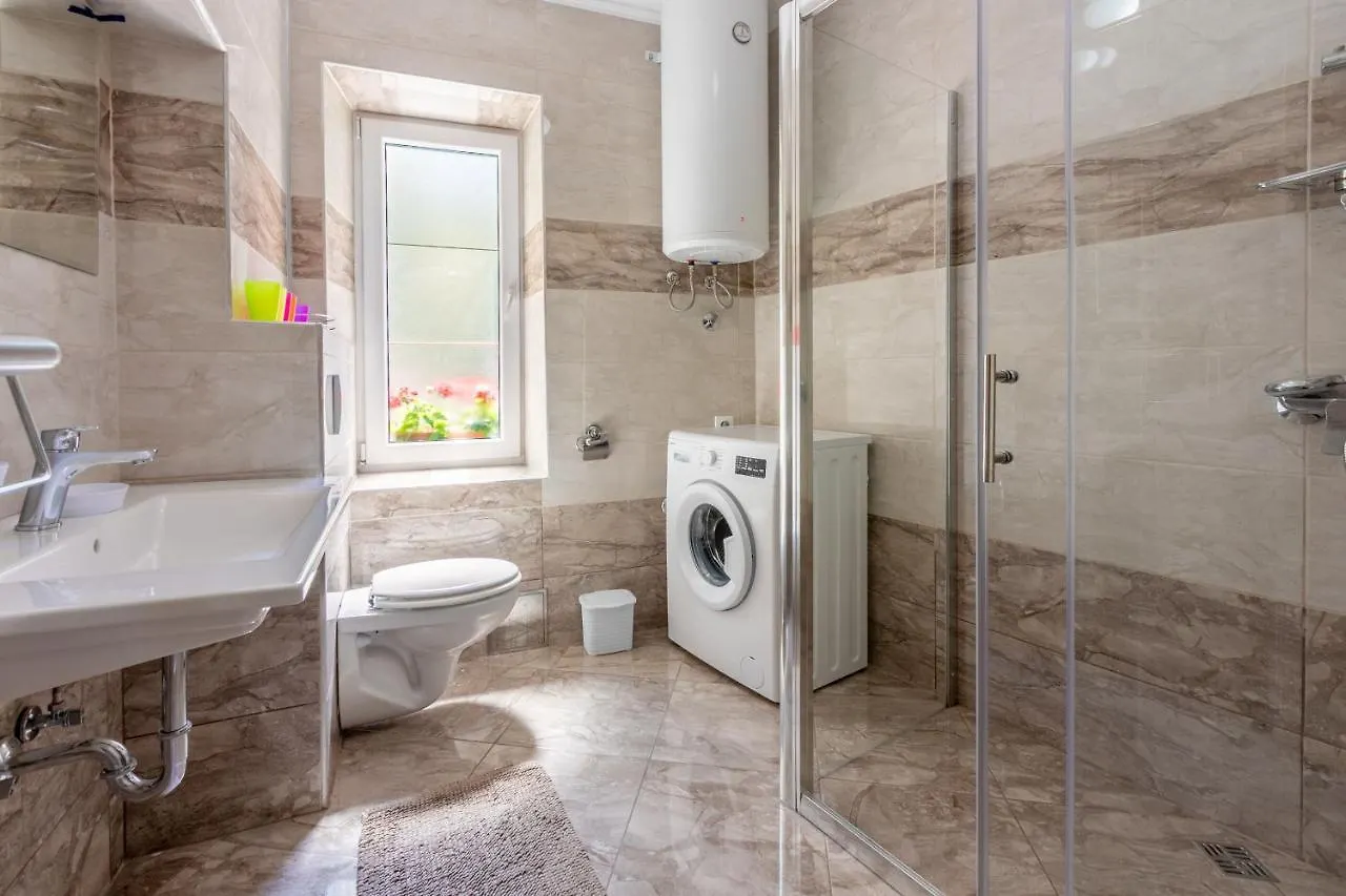 Apartment Danijel Novi Vinodolski