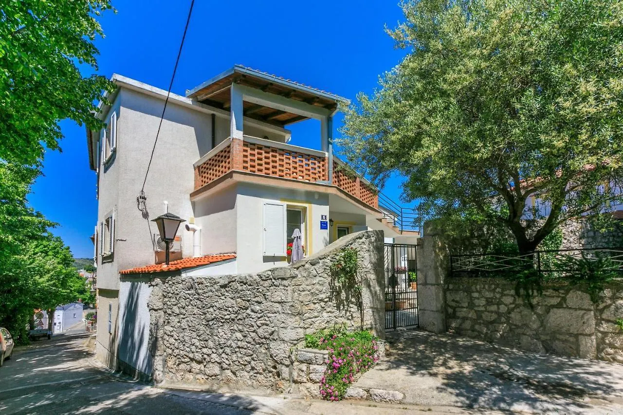 Apartment Danijel Novi Vinodolski