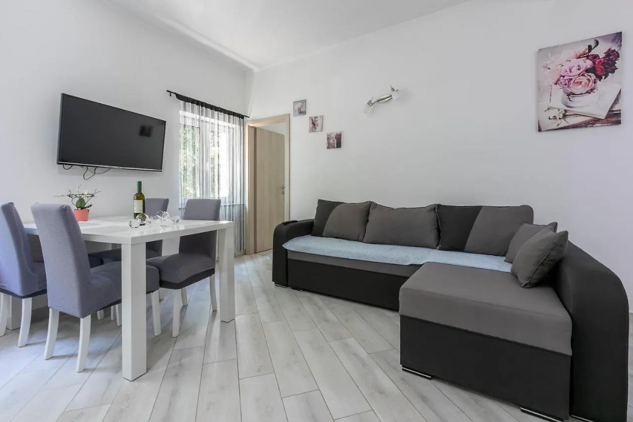 Apartment Danijel Novi Vinodolski