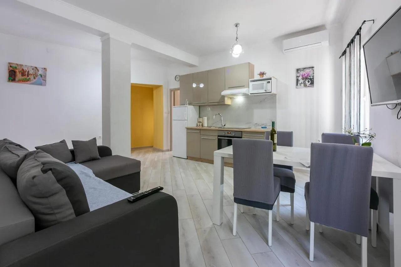 Apartment Danijel Novi Vinodolski Croatia