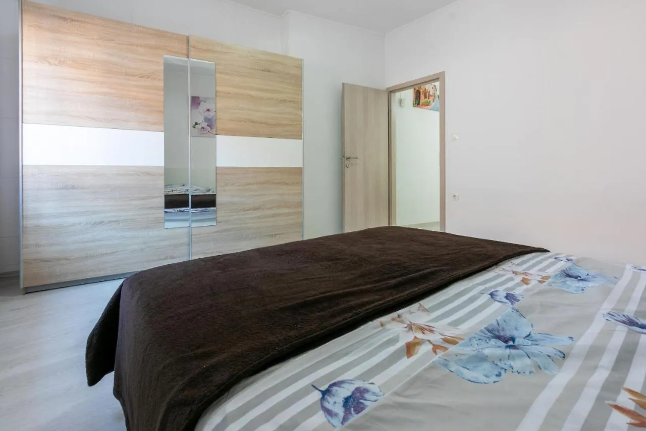 Apartment Danijel Novi Vinodolski